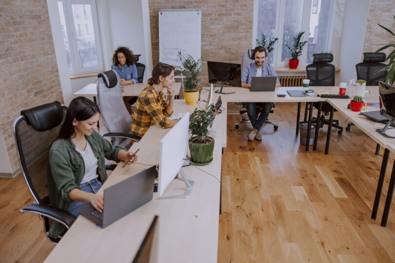 Guide pratique sur l'entreprise individuelle : conseils et démarches essentielles pour se lancer efficacement